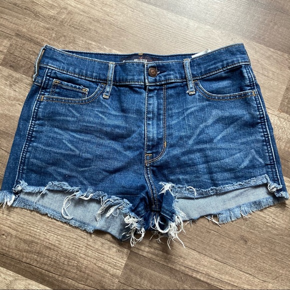 Hollister Pants - 4/$25 Hollister women’s shorts size 5